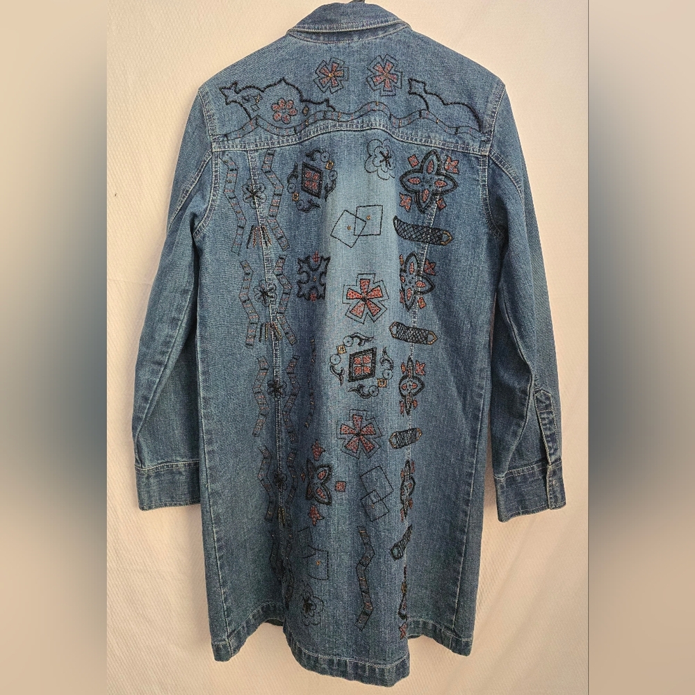 VTG 90s Denim Barn Jacket Snap Chore Coat Beaded Embroidered